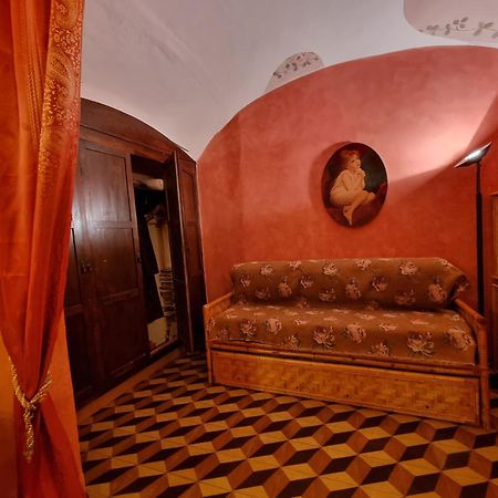 Apartamento Il Bibiribi Al Castello Pieve di Teco Exterior foto