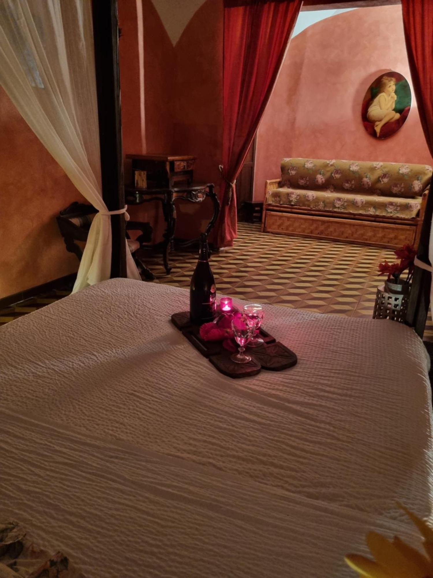 Apartamento Il Bibiribi Al Castello Pieve di Teco Exterior foto